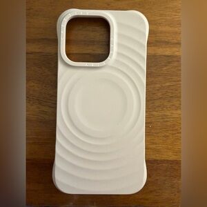 Casetify Oat 16 pro Ripple iPhone Case
